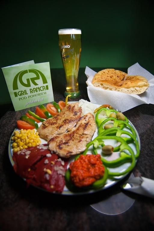 格里伊兰卡波德博霍约姆酒店 马里博尔 外观 照片